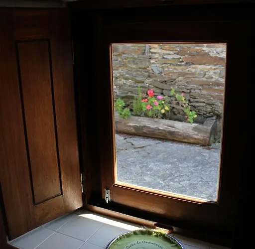 Casa Da Comareira منزل ريفي Góis